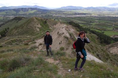 Parte da Aliano il «Cammino delle Ginestre»: 50km in 3 giorni per scoprire le bellezze del Materano
