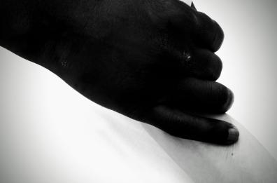Incredibile ma vero: «Io e te non dividiamo lo stesso bagno perchè tu sei nero»