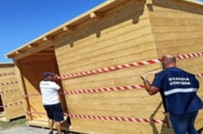 Barletta, sequestrate opere abusive dalla Guardia Costiera