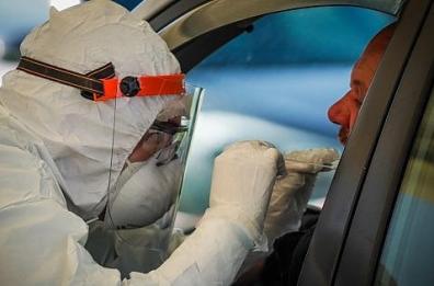 Concorso  infermieri all’Asl Bari, l'allarme per Rsa e assembramenti