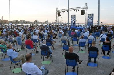 Bari, al comizio in piazza solo con mascherina: 13 i luoghi prestabiliti 