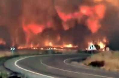 Spagna, incendio a Huelva in Andalusia: 3.200 persone evacuate