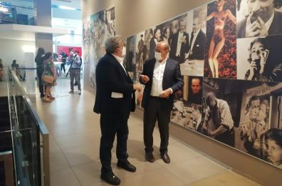 Regionali 2020, Zingaretti al Galleria: «La Puglia si difende votando Emiliano»