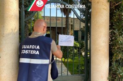 Monopoli, sigilli a villa in area sottoposta a vincolo paesaggistico