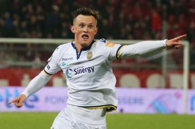 Lecce calcio, in arrivo Zuta e Henderson, nasce l'Us Lecce program per i tifosi