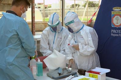 Coronavirus, focolaio a San Severino: allarme nell'area Sud