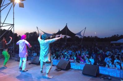 La Festa dei Popoli: a Bari un ponte di musica per unire più culture

