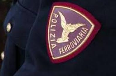 Bari, aggrediscono gruppo di minori in stazione Ferrovie Nordbarese: 2 denunciati