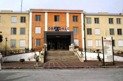 Manfredonia, operato d’urgenza è salvo: impossibile trasferirlo a Foggia