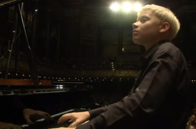 Bari, riprendono concerti al Petruzzelli: il 24 settembre si esibisce il giovanissimo  Malofeev