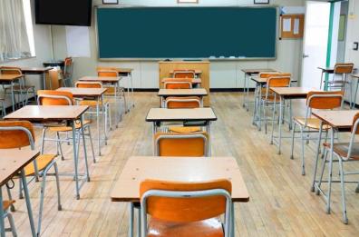Si torna sui banchi: ecco quando ricomincia la scuola in Puglia 