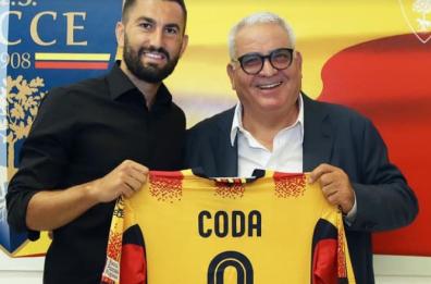 Lecce calcio, presentato Coda: «Sono qui per Corvino»