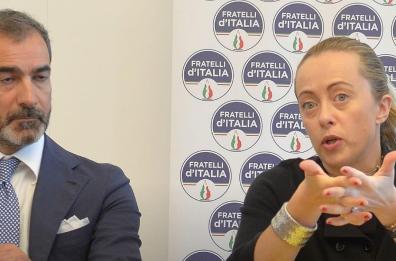 Omofobia in Basilicata: Napoli si scusa, ma la mozione regge l'urto
