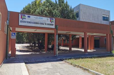 Barletta, Polivalente scolastico: corsa contro il tempo per le aule