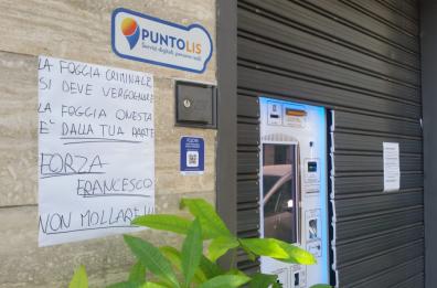 Foggia, stazionarie le condizioni del commerciante: tante le attestazioni di solidarietà
