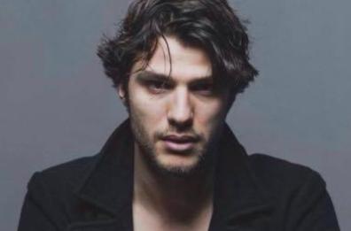 Rutigliano, il giovane Pietro Masotti conquista il pubblico femminile di Raiuno