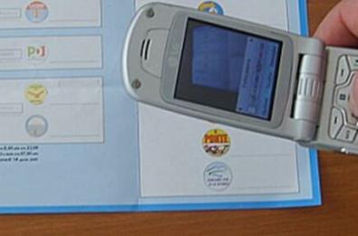 Avigliano, entra in cabina e fotografa scheda elettorale: denunciato 47enne 