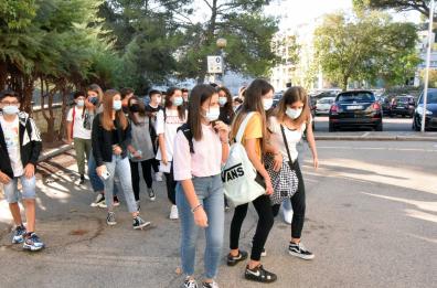 Lecce, ritorno in classe: varato il documento operativo