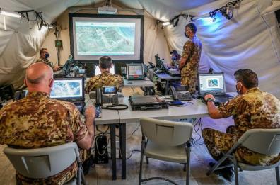 L'ordine al carro armato arriva con un clic: in Salento si sperimenta digitalizzazione forze armate
