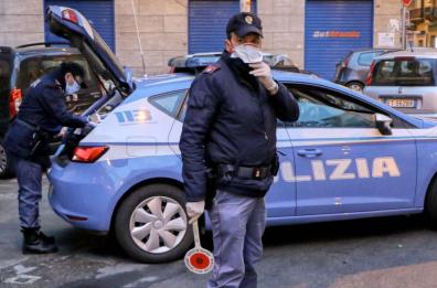 Corato, a spasso in centro con 200 grammi di droga: arrestato 22enne con la passione per il rap