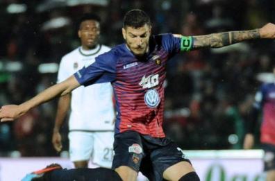Lecce calcio, il difensore albanese Dermaku è giallorosso