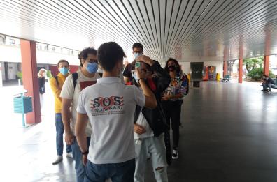 Ritorno con mascherina alla vita accademica per le matricole del Politecnico di Bari