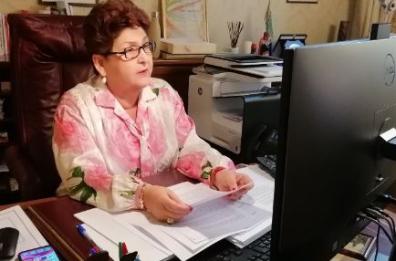 Puglia,  ministra Bellanova: «Con Pentassuglia risolleviamo l'agricoltura»