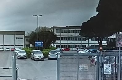 Bari, uno studente positivo al Fermi. Stop lezioni lunedì 19, per 4 giorni lezioni on line per 34 classi: ecco quali