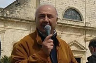 Monteparano, il sindaco è positivo al Covid: «Giovani, state attenti»