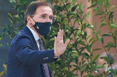 Emergenza Covid, in pochi e in casa: le regole per il Natale