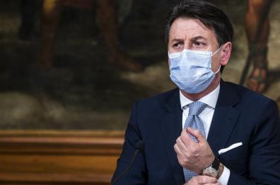 Governo-Regioni, si tratta per nuovo Dpcm per le feste