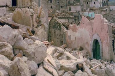 La Basilicata non dimentica il terremoto dell'80. Cicala: «Segno indelebile»
