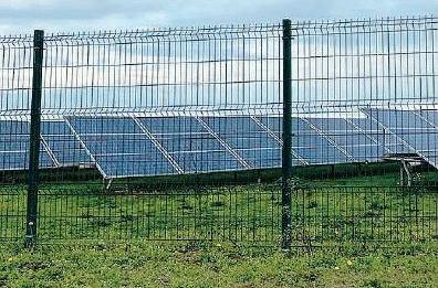 Copertino, assalto al parco fotovoltaico: i ladri trafugano 70 inverter
