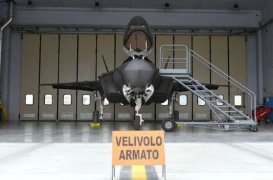 Puglia militare, Matarrese dà il via ai lavori per i nuovi F-35 a Brescia