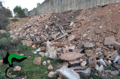 Lecce, smaltimento rifiuti e violazioni ambientali, tre interventi e quattro denunce