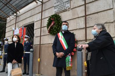 Dopo 43 anni Bari ricorda Benedetto Petrone, ucciso in agguato fascista