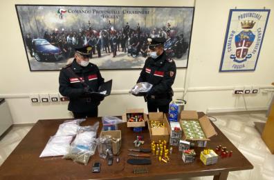 Foggia, 4 chili di cocaina pura e due bombe: arrestato un 36enne