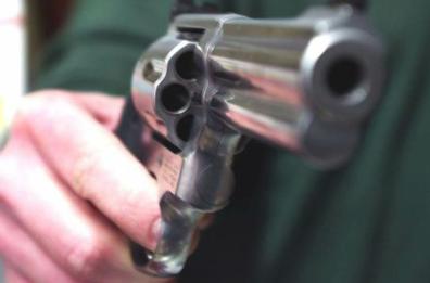 Il lockdown fa crollare le rapine in banca: in Puglia meno 60%