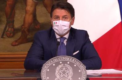 Dpcm di Natale, dal 21 al 6 stop spostamenti fra Regioni; il 25, 26 e Capodanno non si esce dal comune. A scuola il 7
