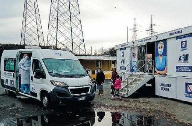 Covid, la Puglia sarà «gialla» ma i morti aumentano. Lopalco:«Non fuori pericolo»