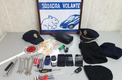 Barletta, «topi» d'auto sorpresi in azione da poliziotto libero dal servizio: 4 andriesi arrestati 