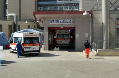 Matera, ubriaco fa danni nel Pronto soccorso: arrestato 39enne 