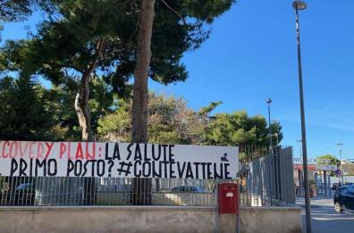 Bari, Mascherine Tricolori contro il Recovery Plan: «La salute non era al primo posto?»