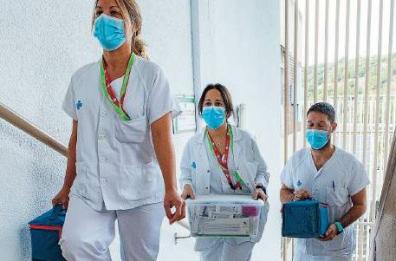 Puglia, vaccini dal 3 gennaio ma solo su base volontaria. In Basilicata si parte il 15 nei 6 ospedali 