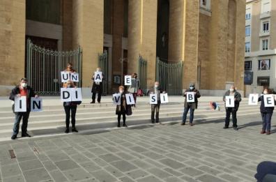 «Così danneggiano il Sud e l'unità»: anche a Bari protesta contro l'autonomia differenziata