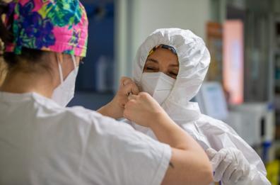 Covid in Basilicata, sale curva contagi (+190) e tasso positività (13,6%): altri 2 decessi e record ricoveri (+193)