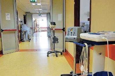 Caso legionella Bari, l'ex dg impugna la sospensione: il caso dei batteri noto  ai predecessori