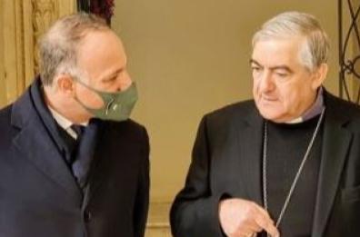 Lecce, scambio di auguri tra l'arcivescovo e l'editore della Gazzetta