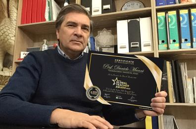 Scuola, il docente dell'Anno 2020 è il salentino Daniele Manni