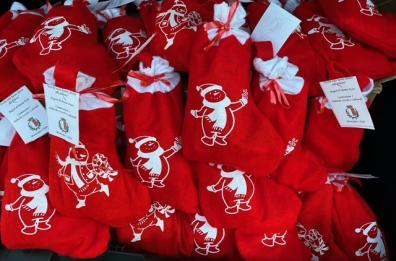 Befana,  consiglieri municipio 3 Bari devolvono gettoni presenza per donare 65 calze a bimbi indigenti